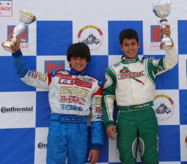 Carlos Sainz junior, a la izquierda