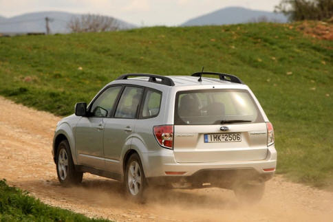 subaru Forester en tierra 2