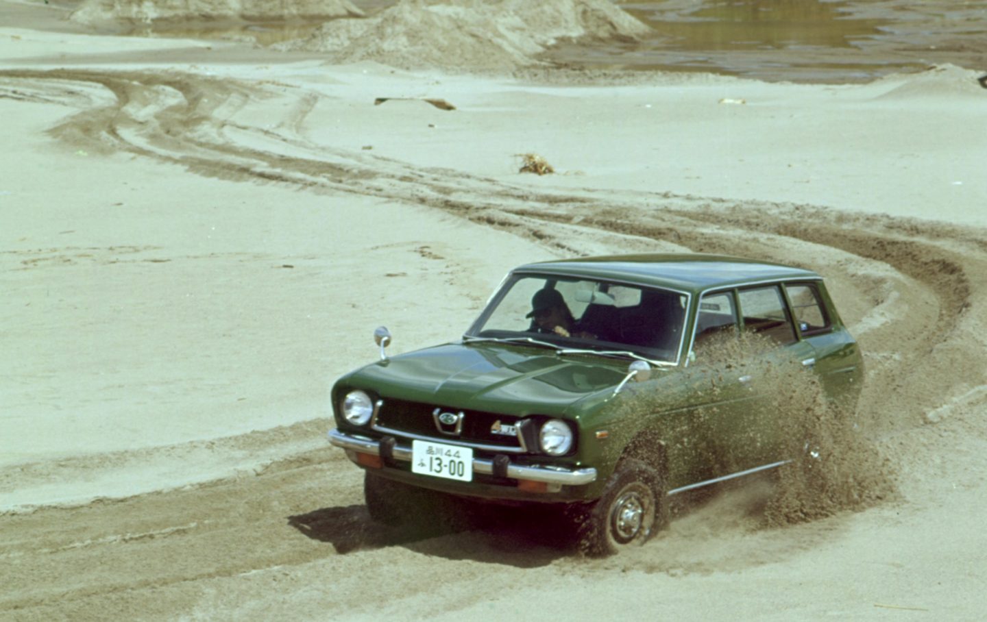 Subaru Leone, pionero en tracción total simétrica