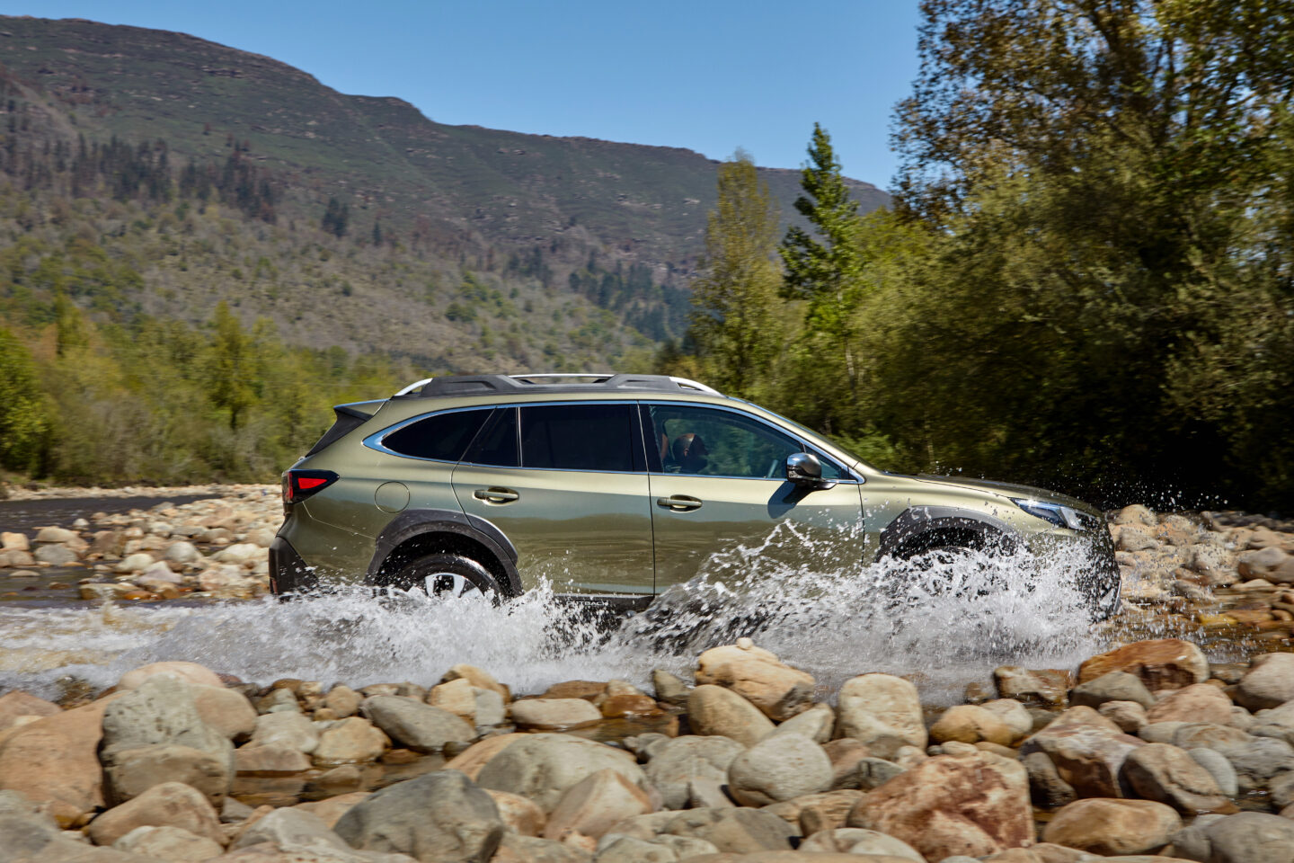 Subaru Outback con etiqueta eco